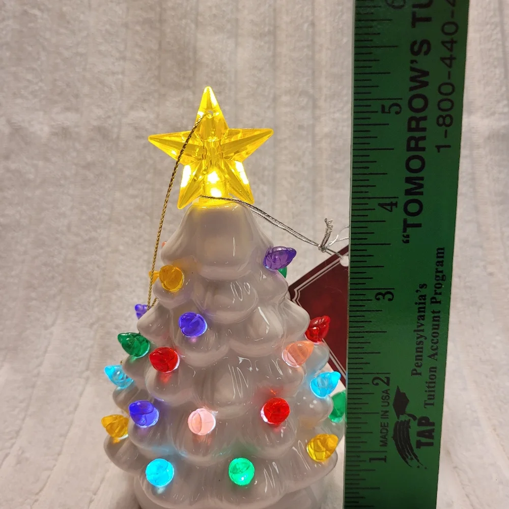 Mr. Christmas Nostalgic Tree Ornament with Gift Bag - New!
